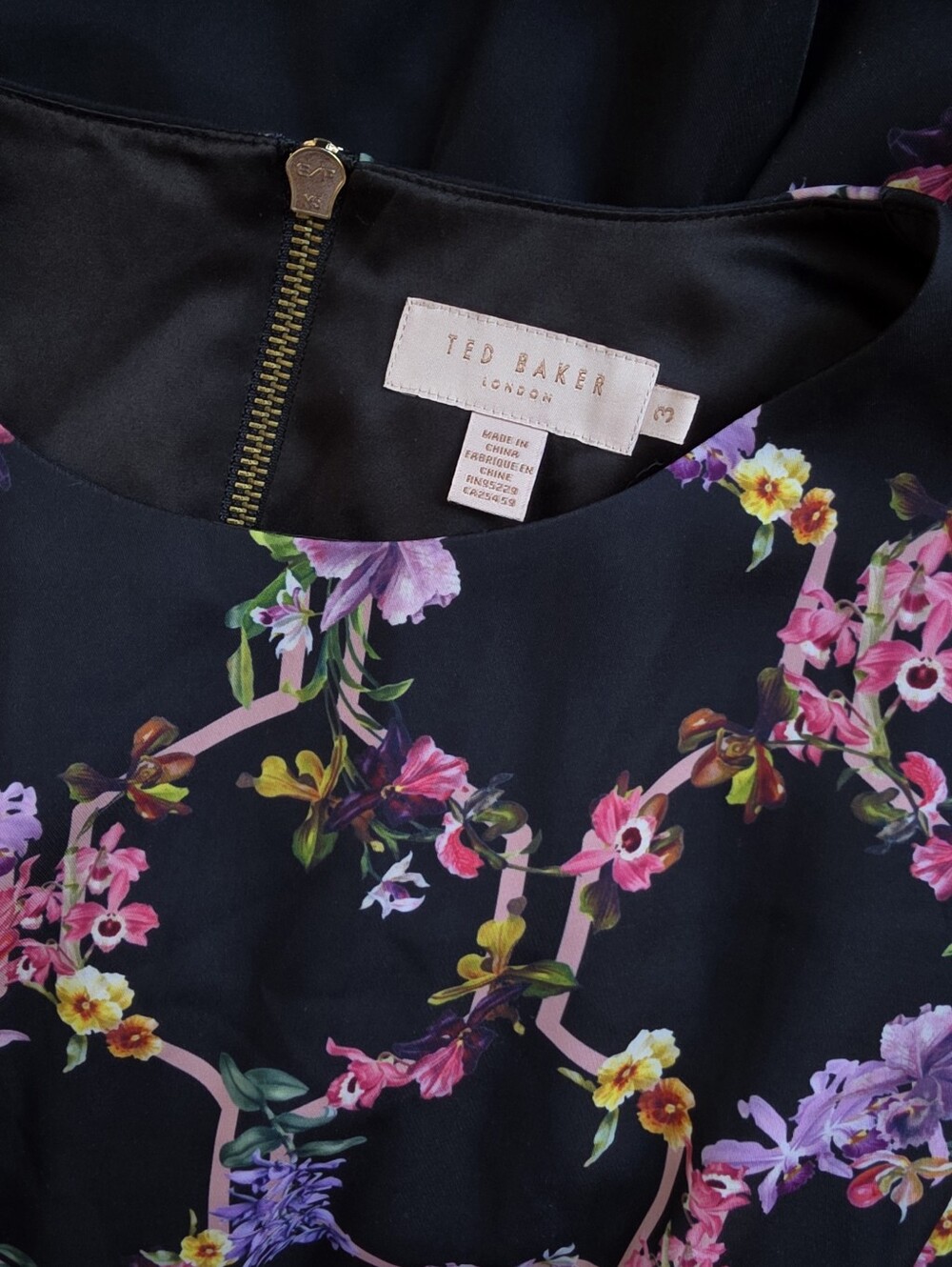 🍒TED BAKER🍒 CAPE DRESS - Picture 8 of 8